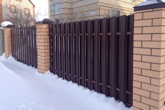 Забор из евроштакетника в шахматном порядке 30 метров фото в Реммаше